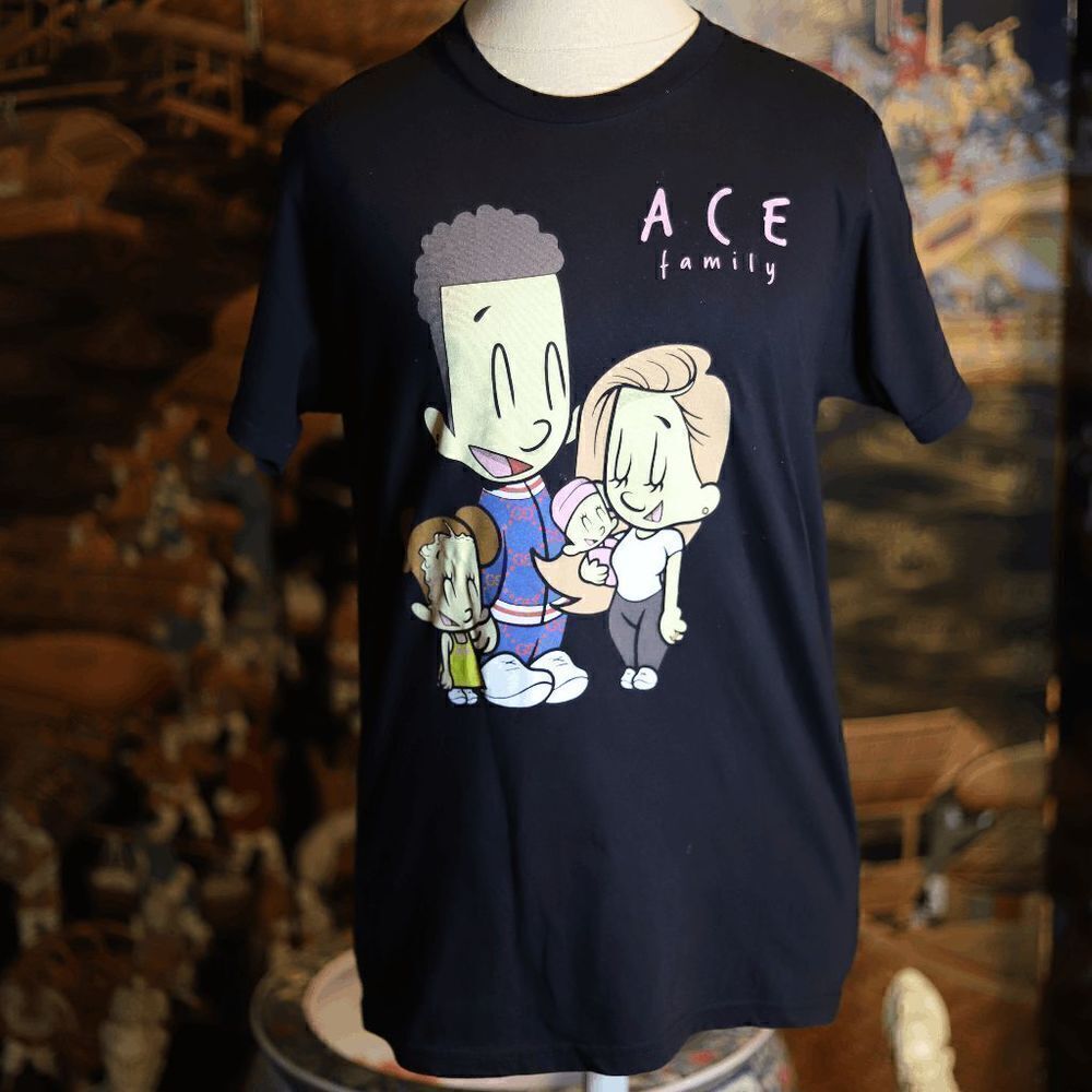 Medium Official Ace Family Youtubers Black Merch T-shirt Tee